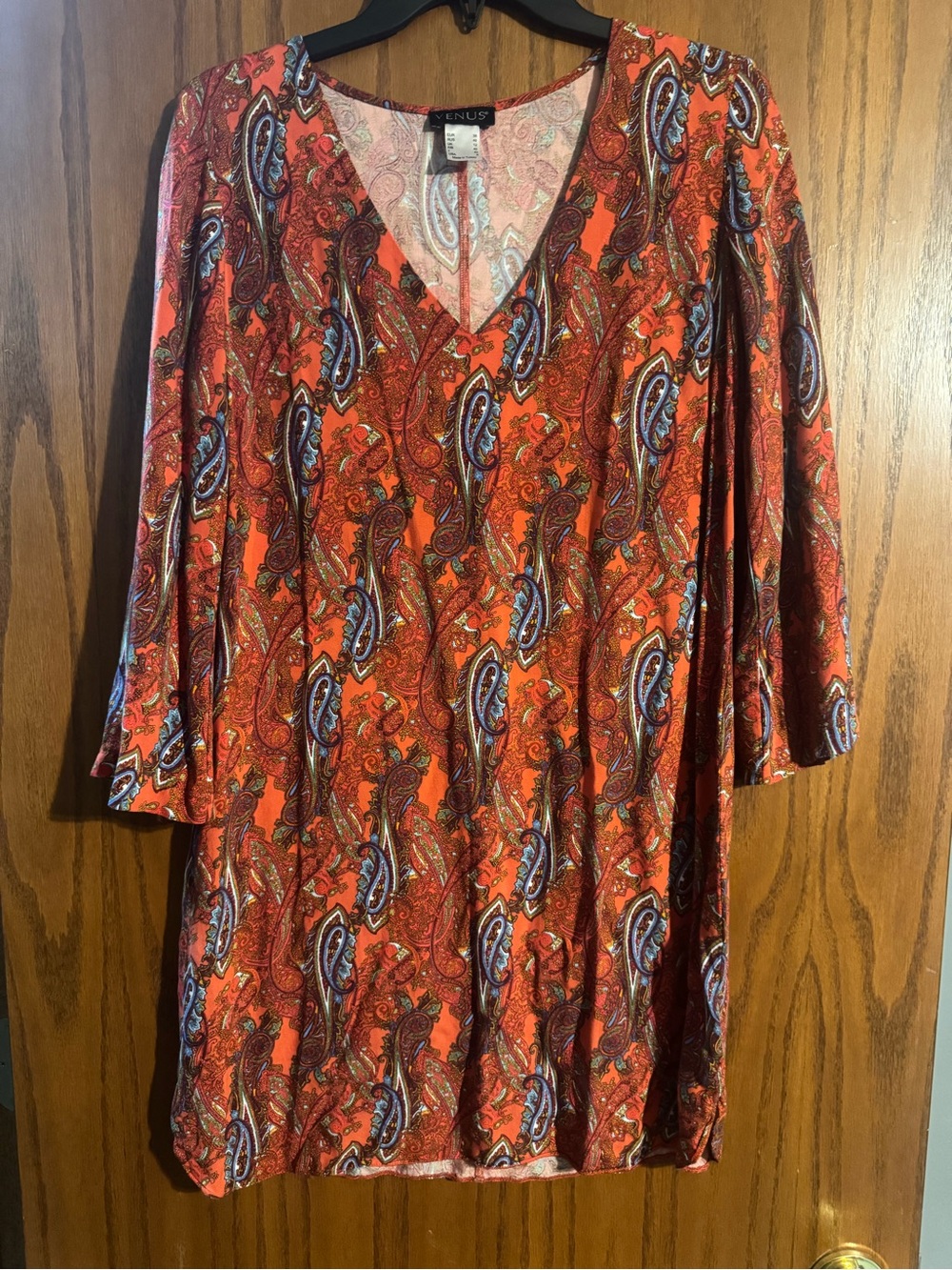 VENUS Orange Paisley V-Neck Tunic Dress